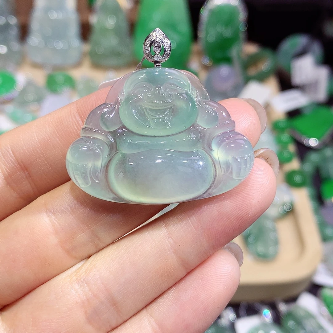 翡翠18K金镶嵌颈饰佛