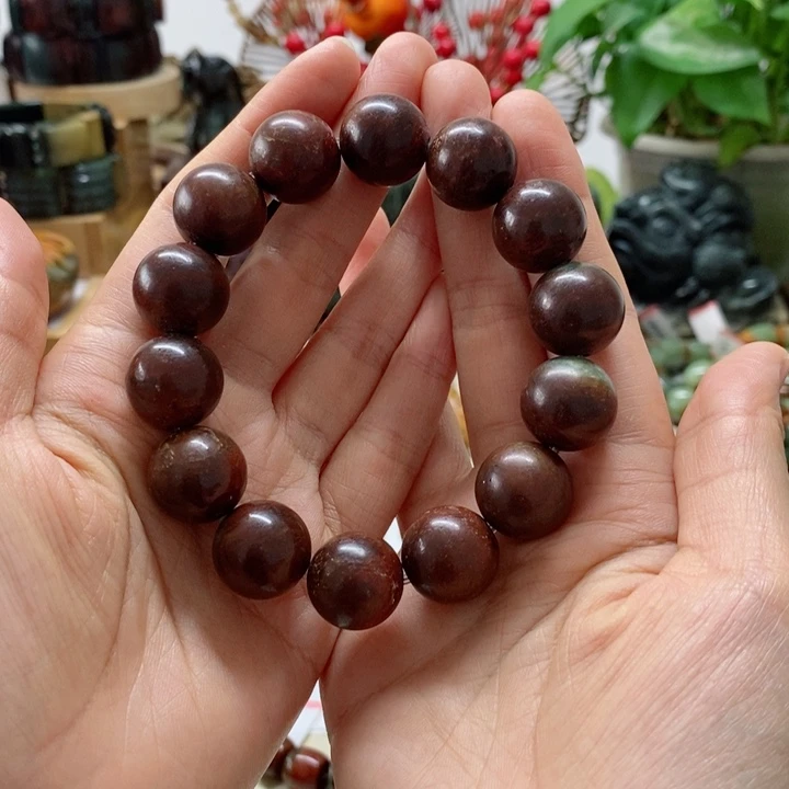 手串未镶嵌透闪石质玉