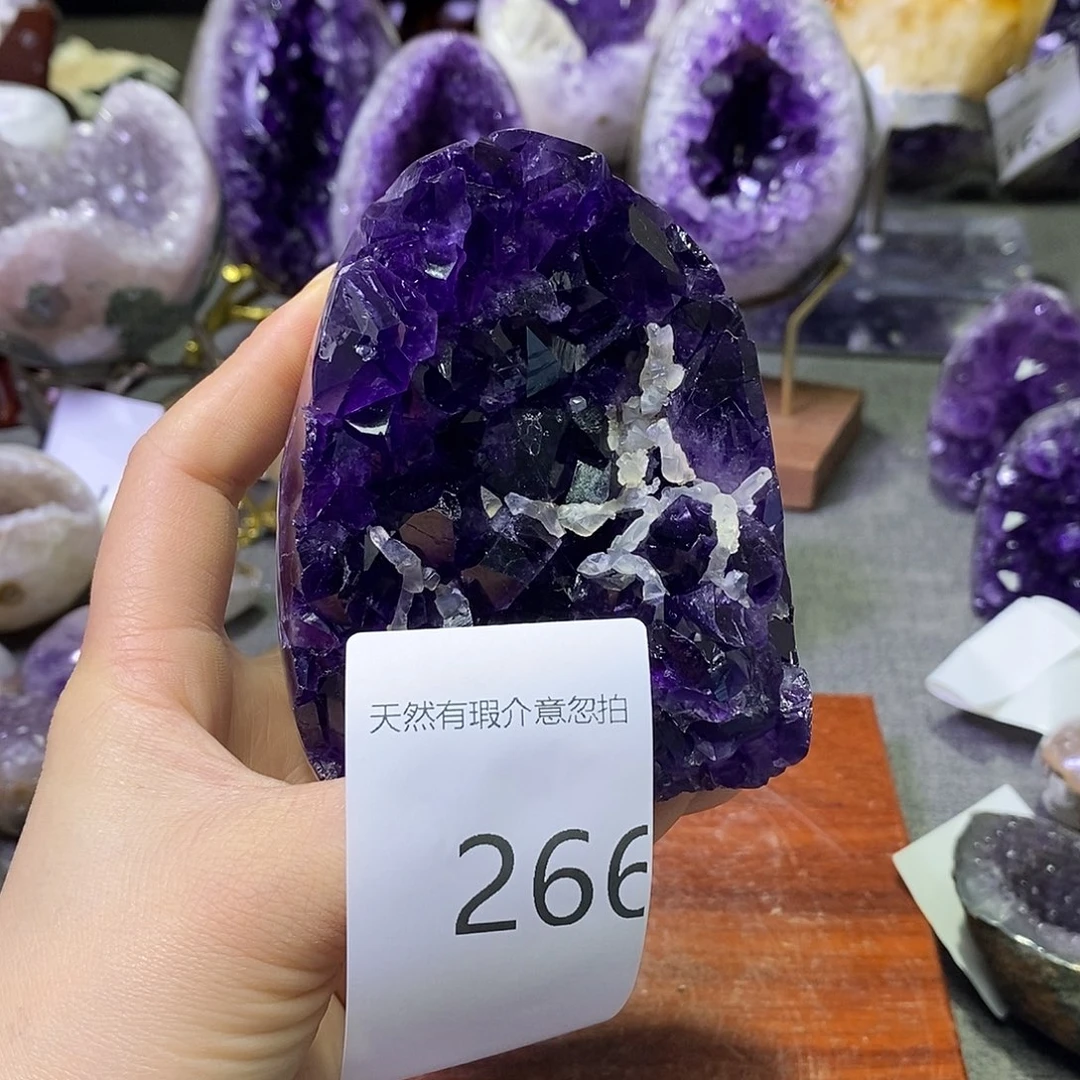 未镶嵌紫晶珠宝半成品