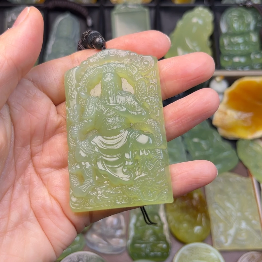 蛇纹石玉合金吊坠(不含链)