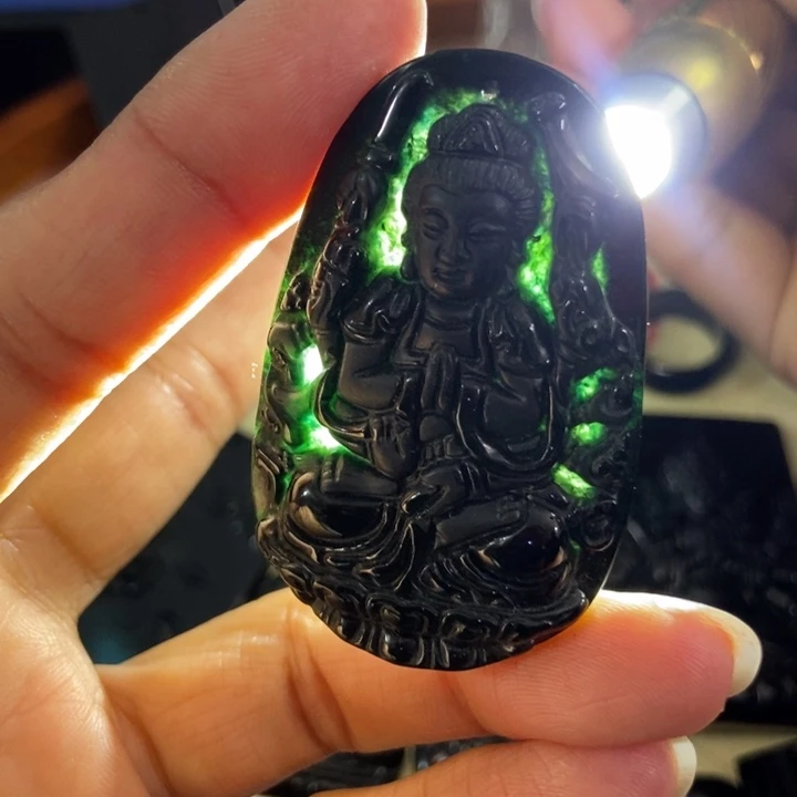 翡翠颈饰未镶嵌缘****时墨翠千手