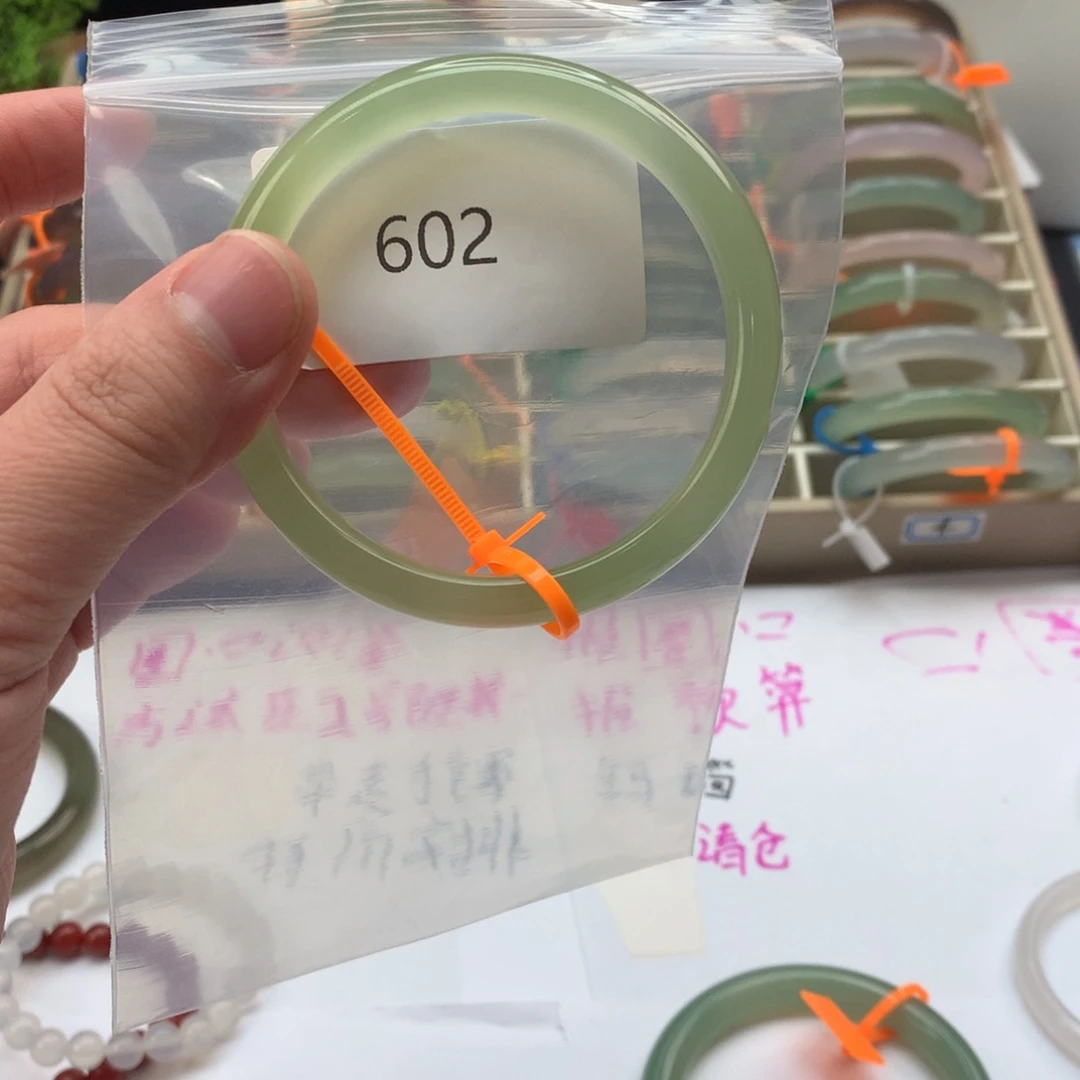 玛瑙/玉髓手镯未镶嵌心**惜602