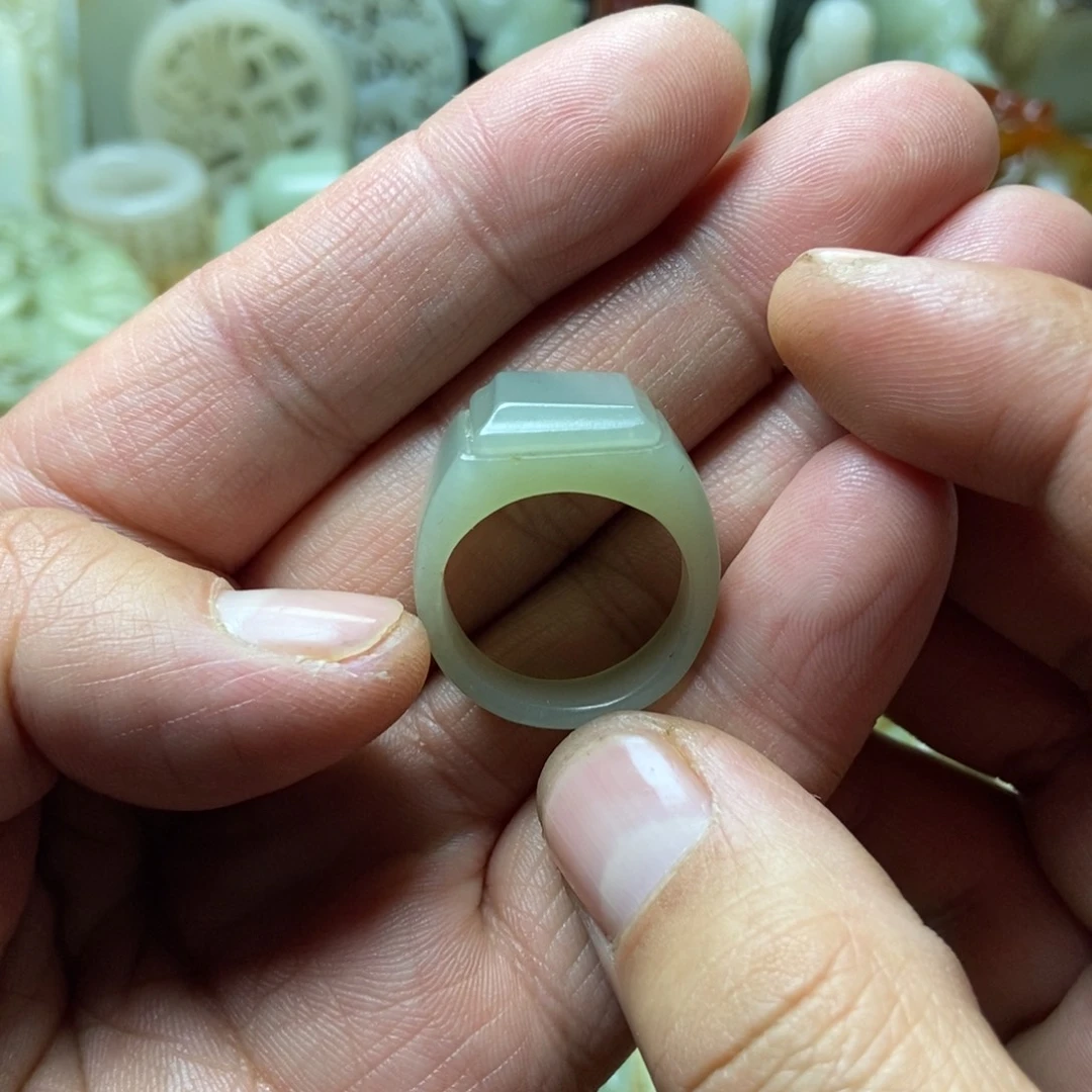 和田玉挂件未镶嵌花*