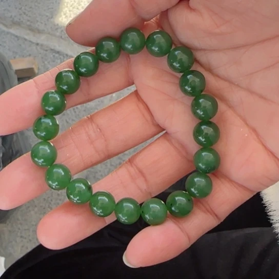 和田玉手链未镶嵌俄罗斯卡10辣阳绿，小点