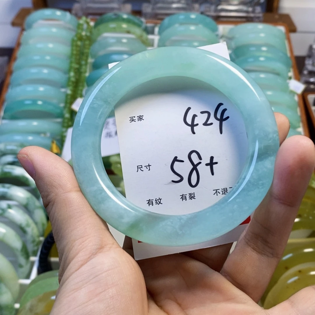 蛇纹石玉未镶嵌手镯M**?