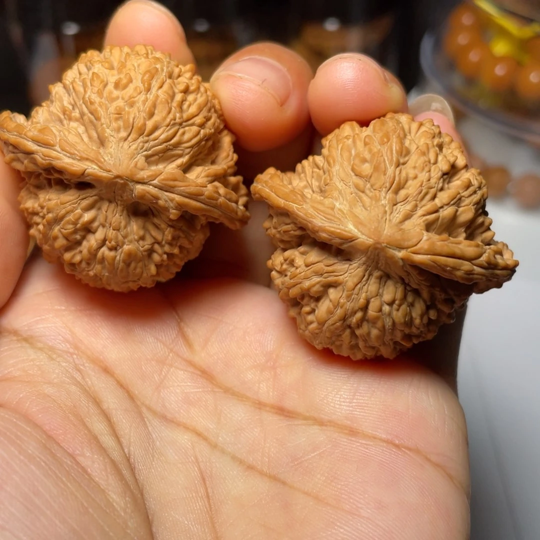 文玩核桃吊坠满天星