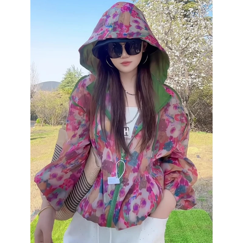 高级感轻薄碎花防晒衬衫女夏休闲外搭连帽轻奢外套漂亮穿搭空调衫