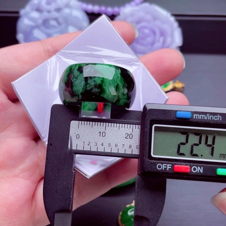 翡翠未镶嵌戒指戒指