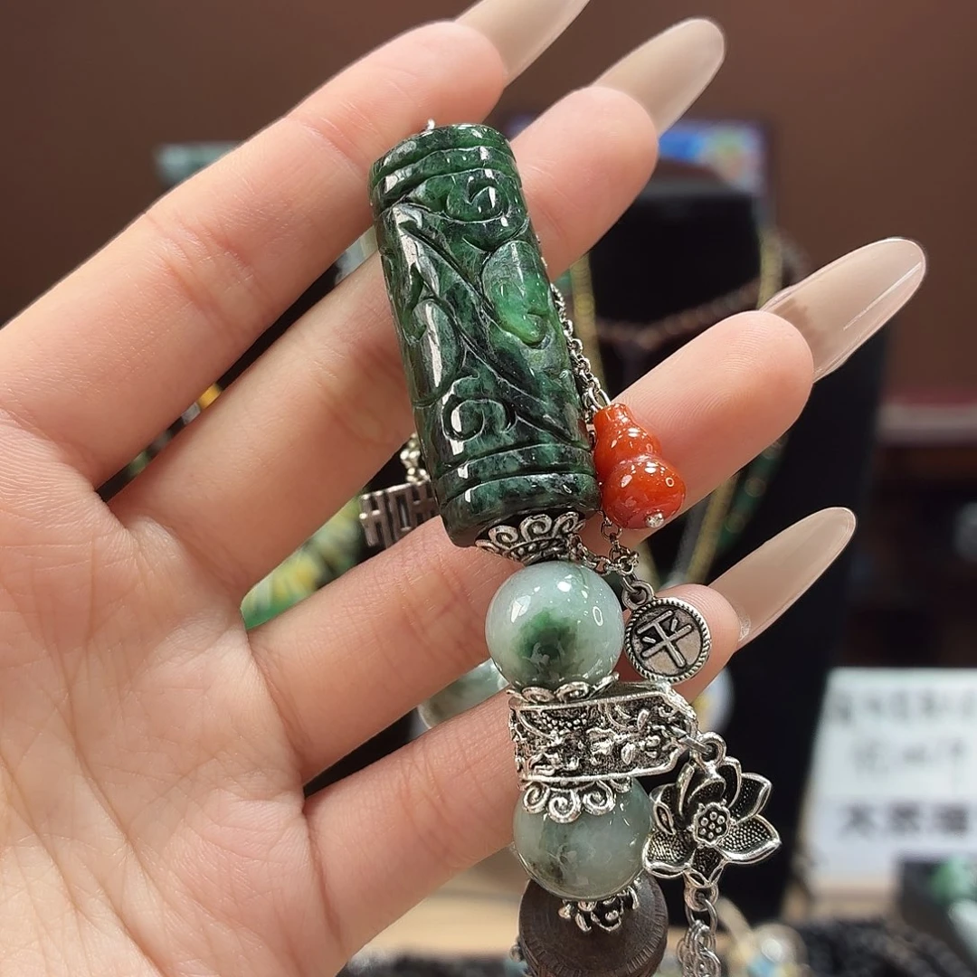 翡翠未镶嵌耳饰手串