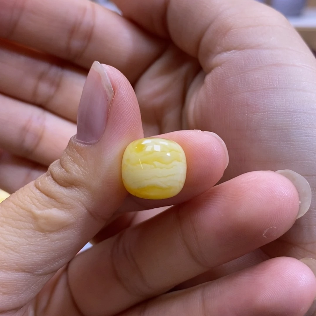 琥珀未镶嵌珠宝奇石13.0