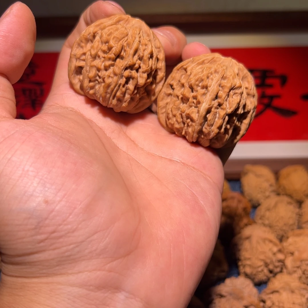 w***y文玩核桃把件45全品四座楼一对，