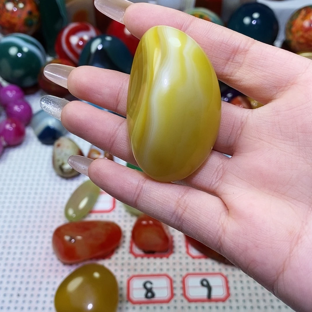 地***人玛瑙/玉髓未镶嵌珠宝奇石