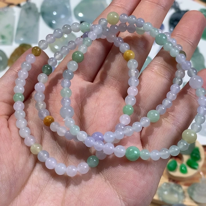 颈饰未镶嵌翡翠手串