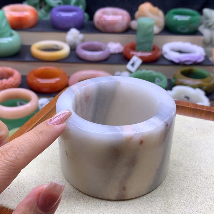 石英岩玉未镶嵌13468975444