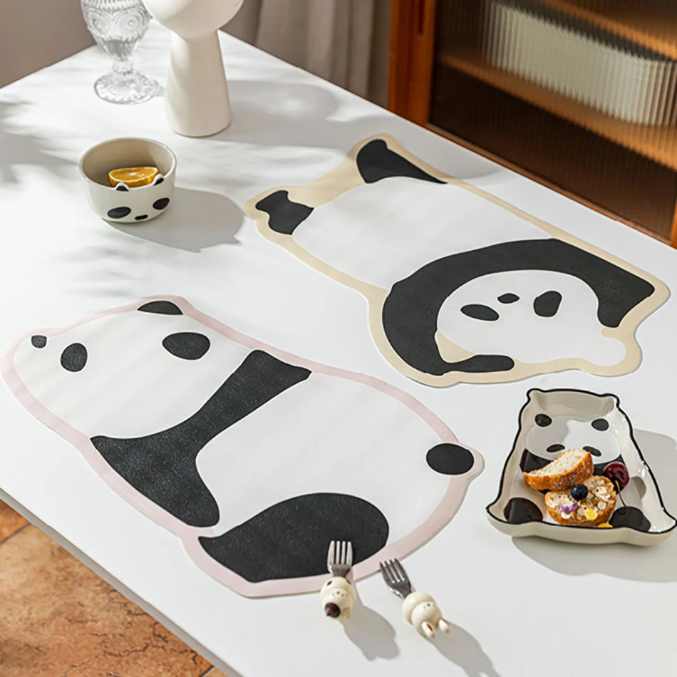 可爱卡通熊猫家用厨房皮革加厚餐垫餐桌隔热垫防水防油防烫桌垫