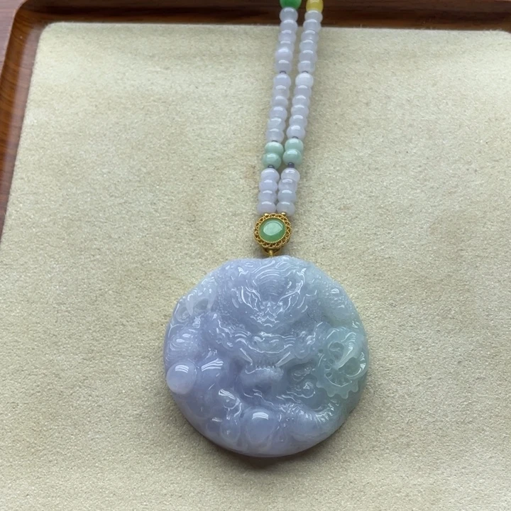 翡翠未镶嵌颈饰翡翠龙牌
