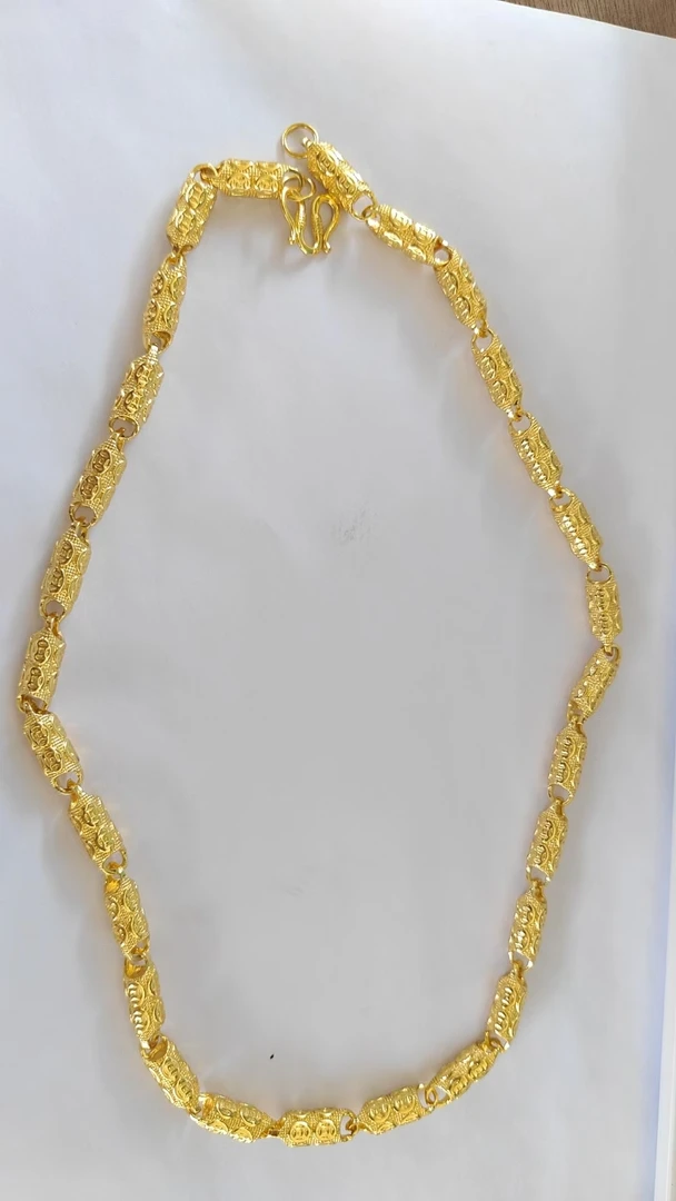 金黄色高端典藏时尚饰品044