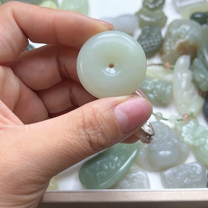 【闪购商品】颈饰未镶嵌和田玉用****0