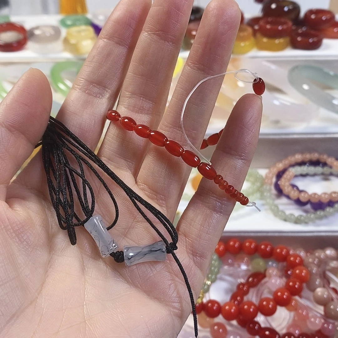 青****玛瑙/玉髓未镶嵌手链