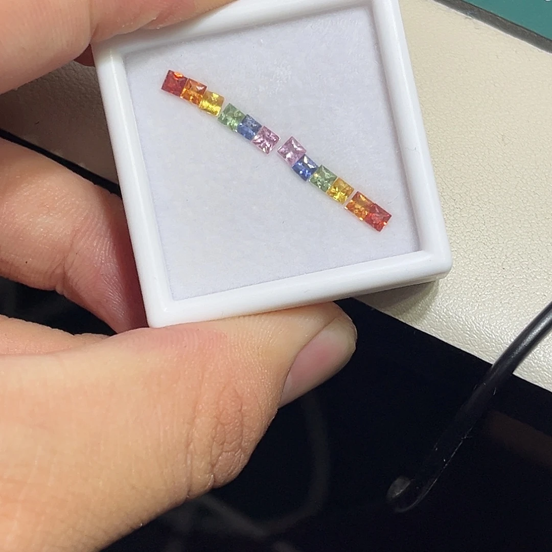 彩色蓝宝石裸石裸石1.75克拉