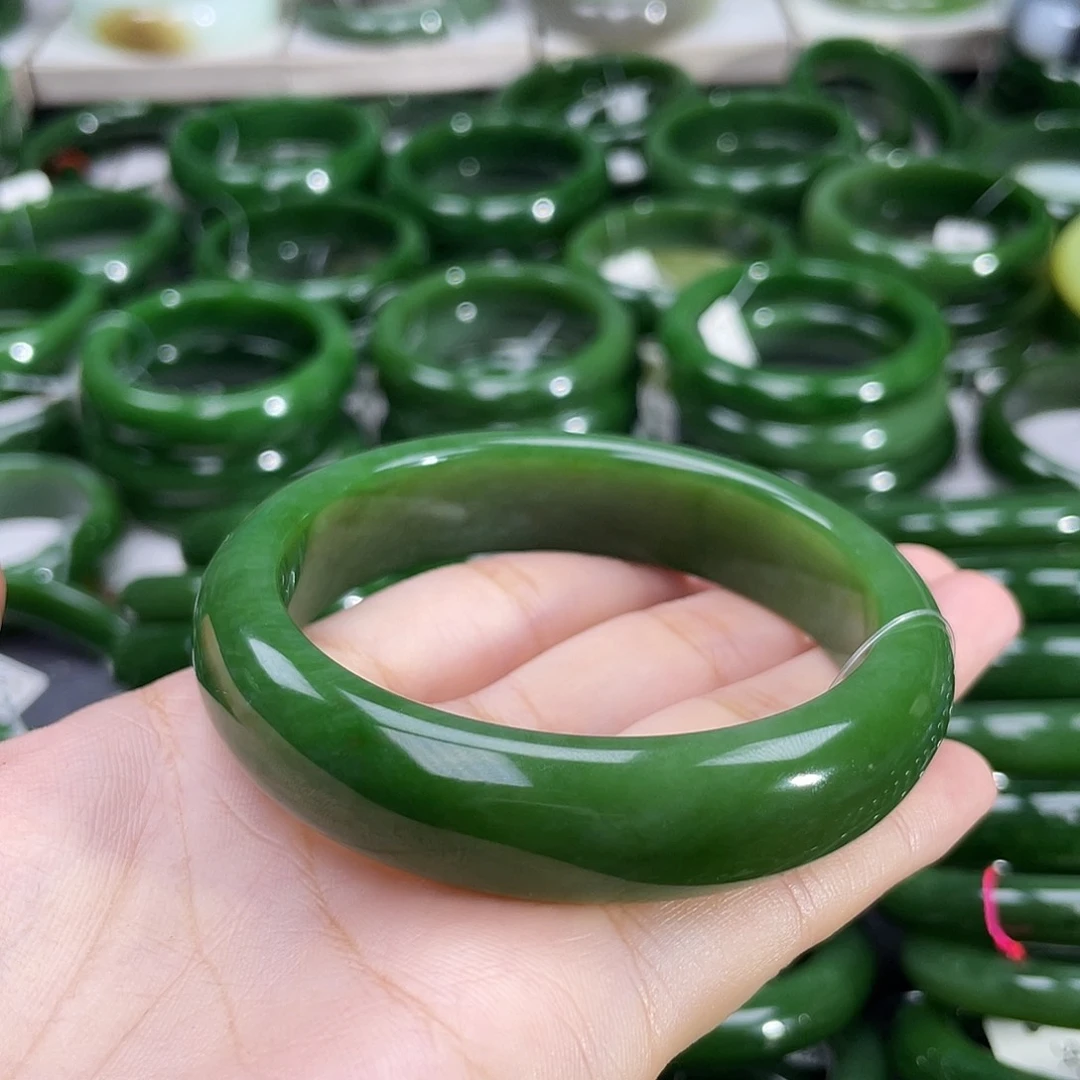和田玉（碧玉）手镯未镶嵌