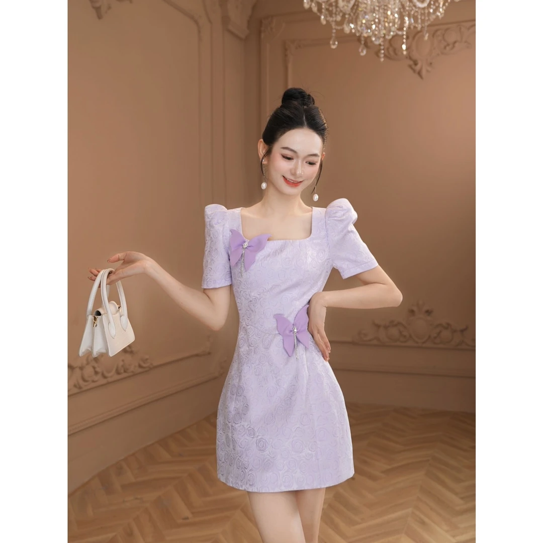 新款法式气质名媛泡泡袖绝美小众复古优雅收腰显瘦连衣裙15393