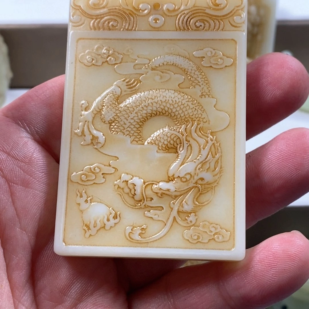 和田玉颈饰未镶嵌用****3