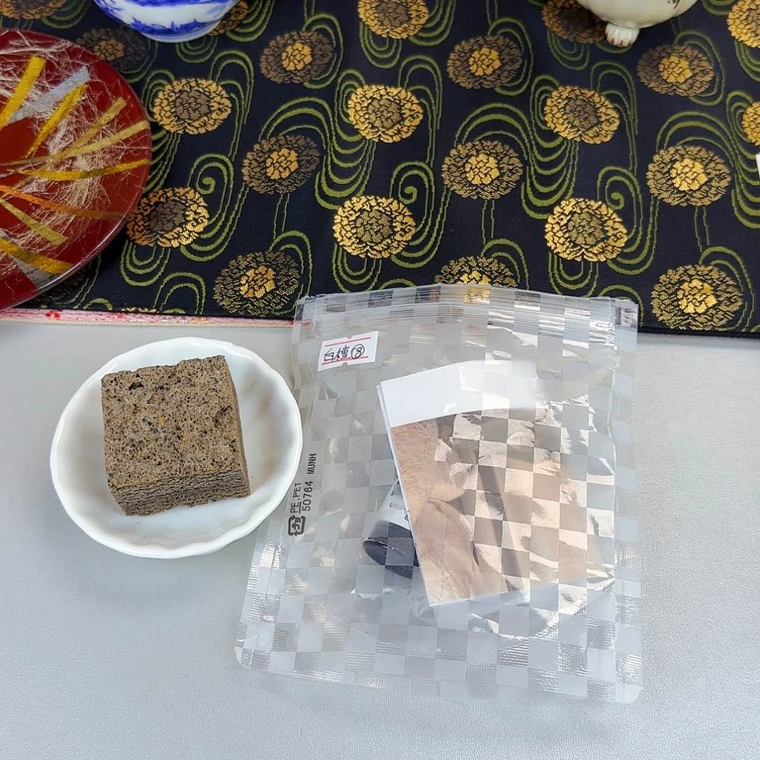 他家茶具瓷器真美！白檀