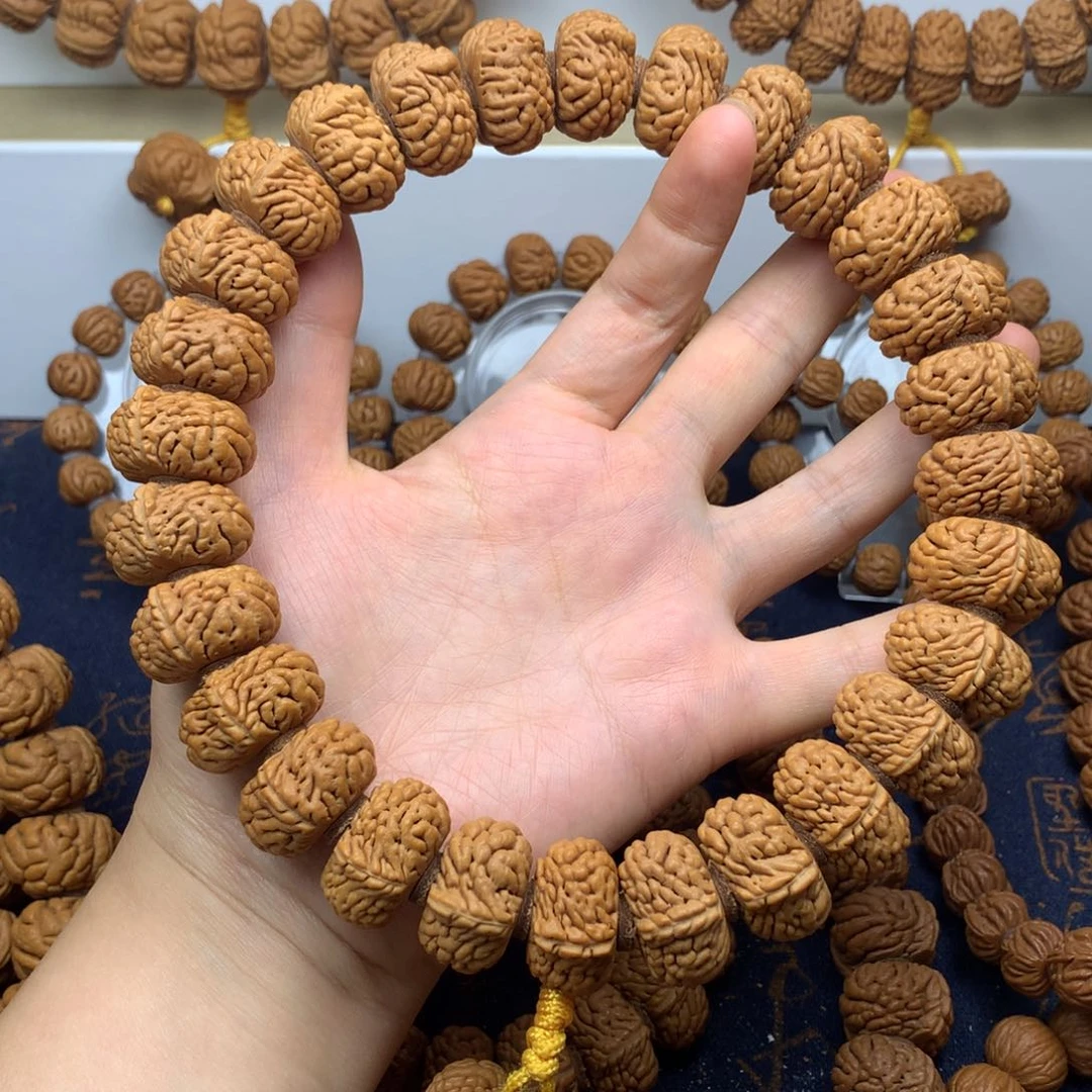 手串桃核五爪金龙B