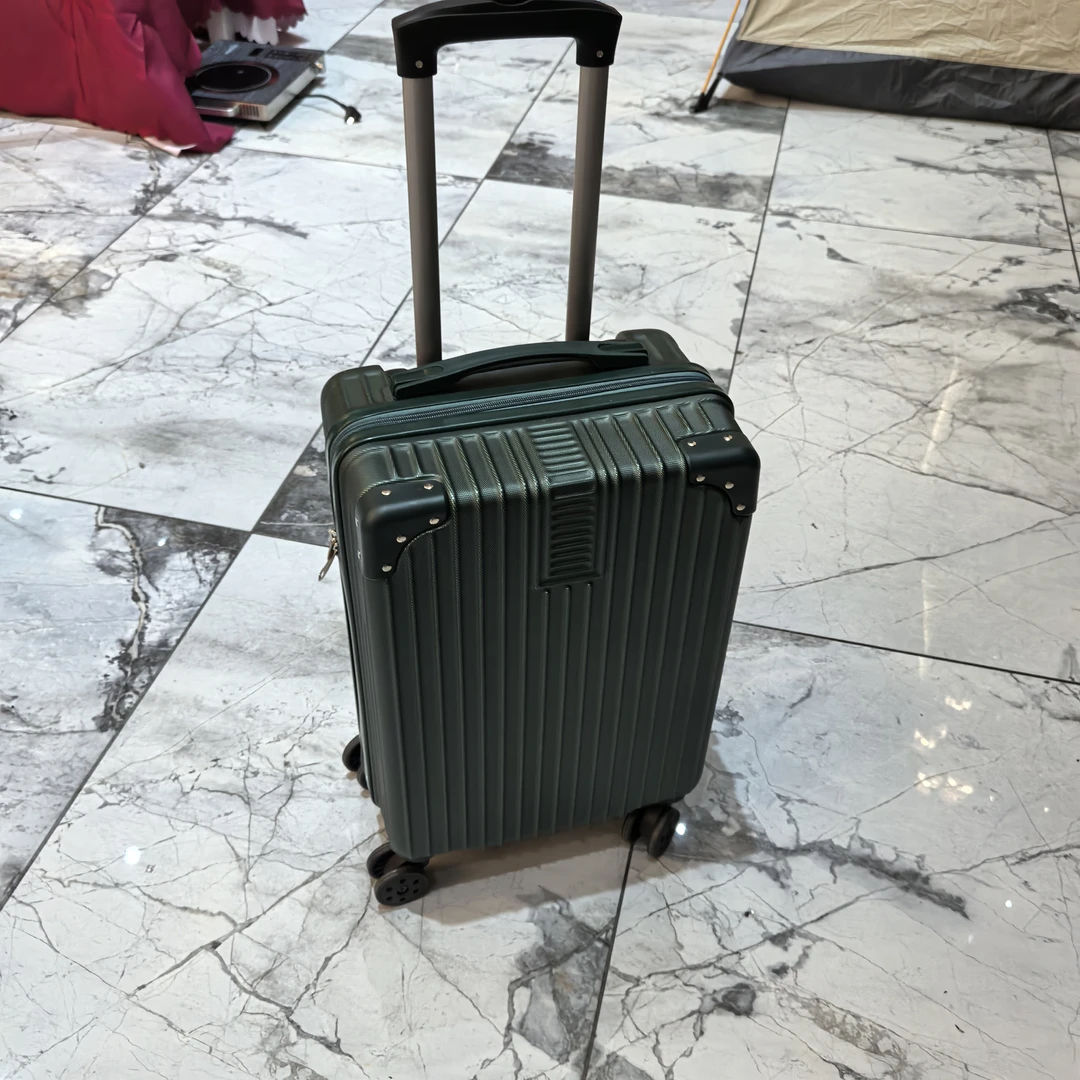 行李箱新款拉杆箱万向轮密码箱男女通用大容量旅行箱子高档休闲