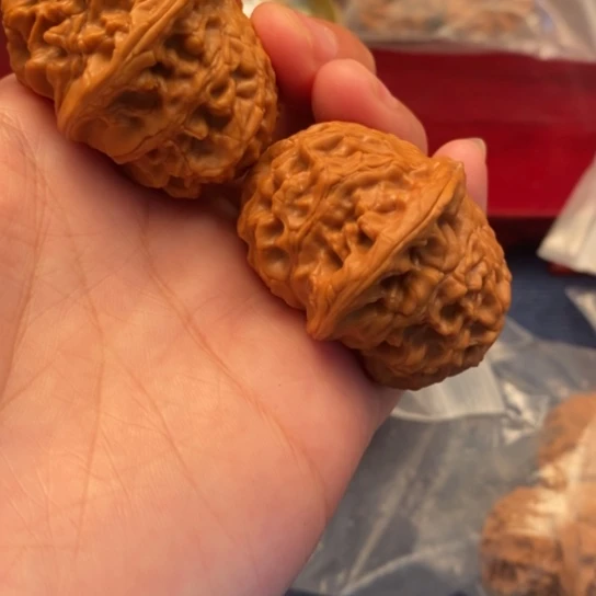 【闪购商品】文玩核桃吊坠元宝