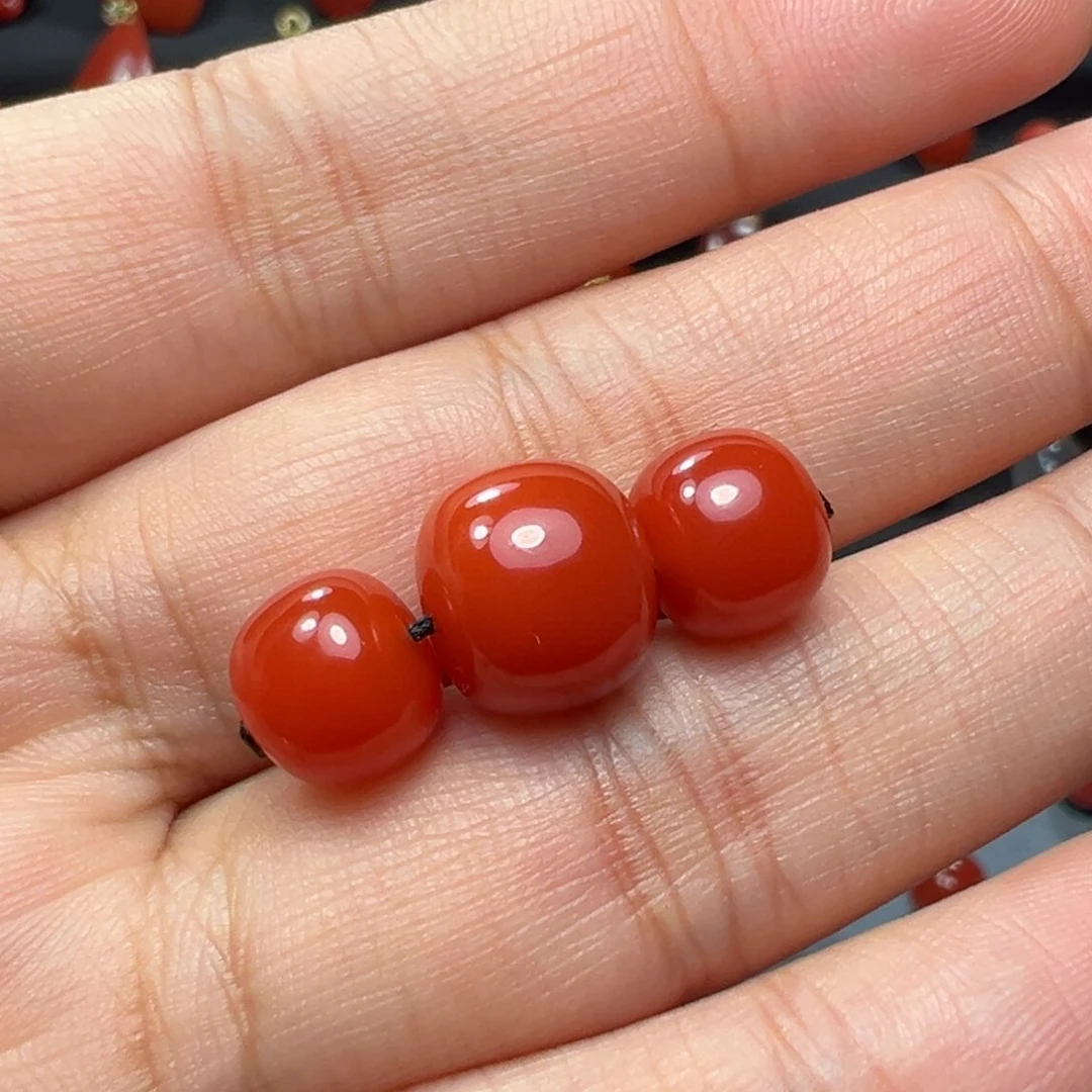 南红玛瑙珠子未镶嵌