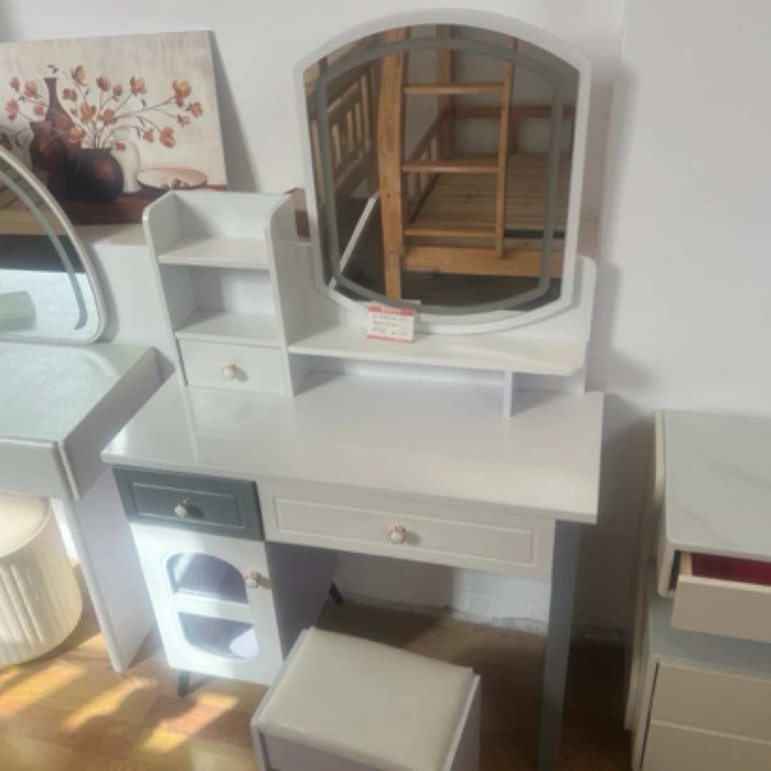 【新疆包邮】实体店立式梳妆台小款梳妆台