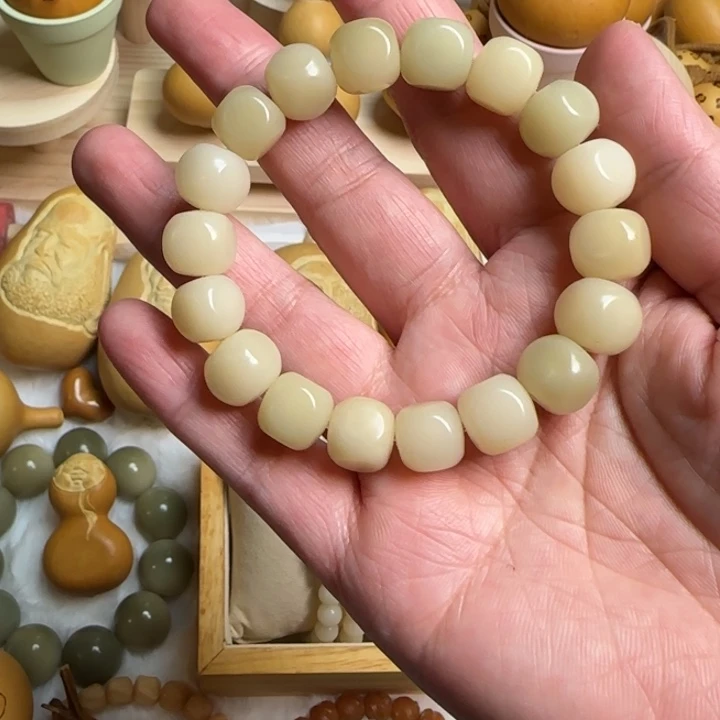 菩提根/象牙果手串