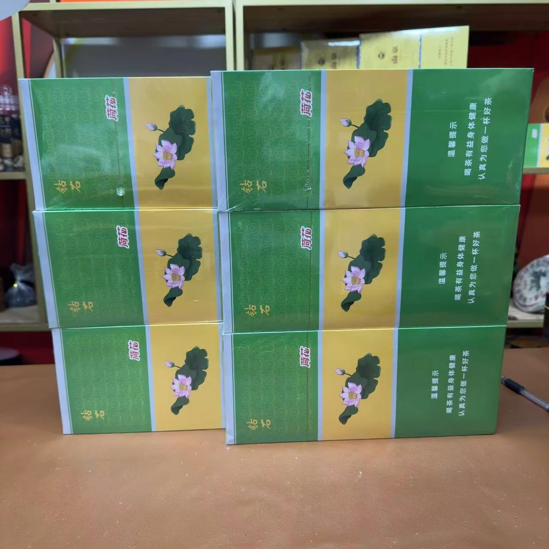 【漳州罗总精选】      荷花礼盒装福利精选碧螺春