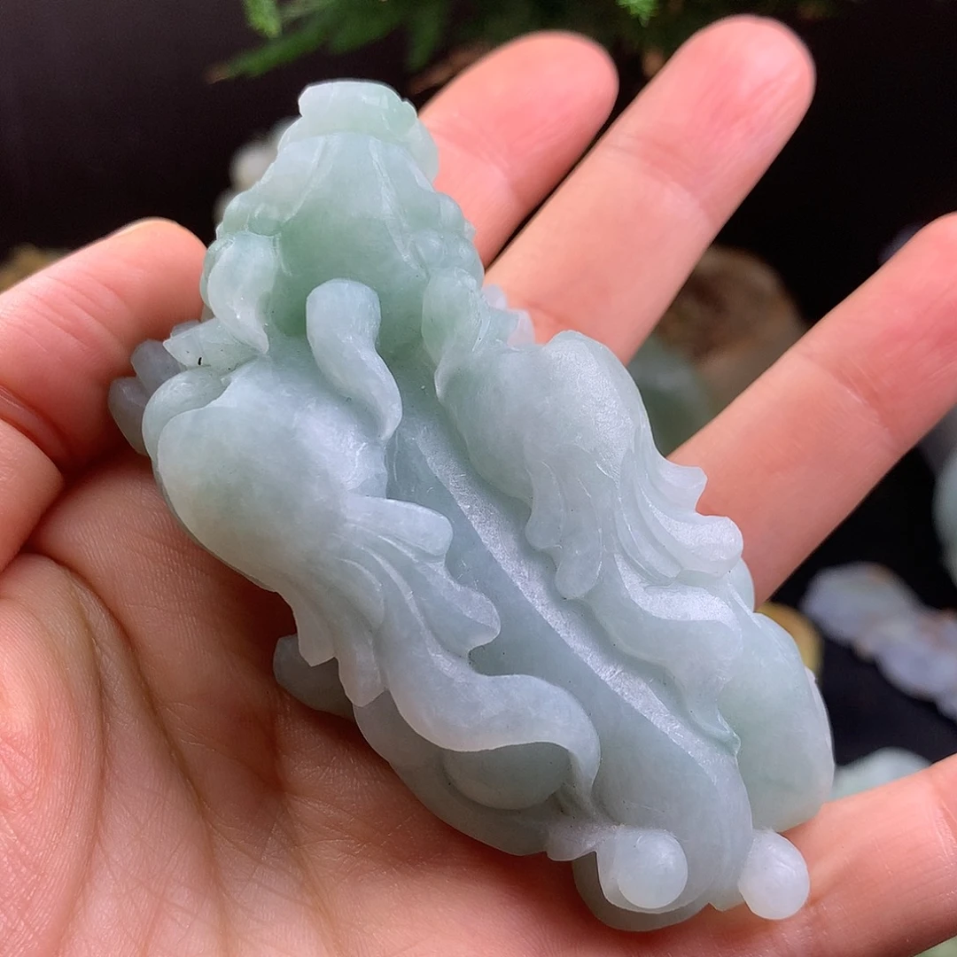 定制翡翠未镶嵌貔貅