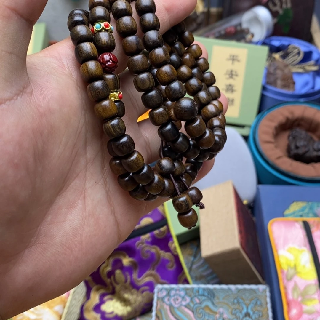 大叶紫檀（黑酸枝木类）