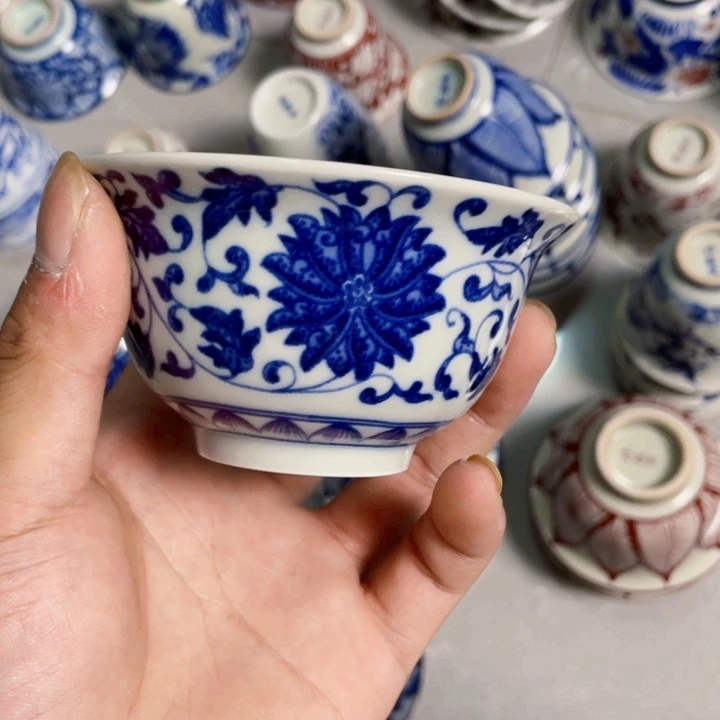 瓷片景德镇青花缠枝莲大压手主人杯