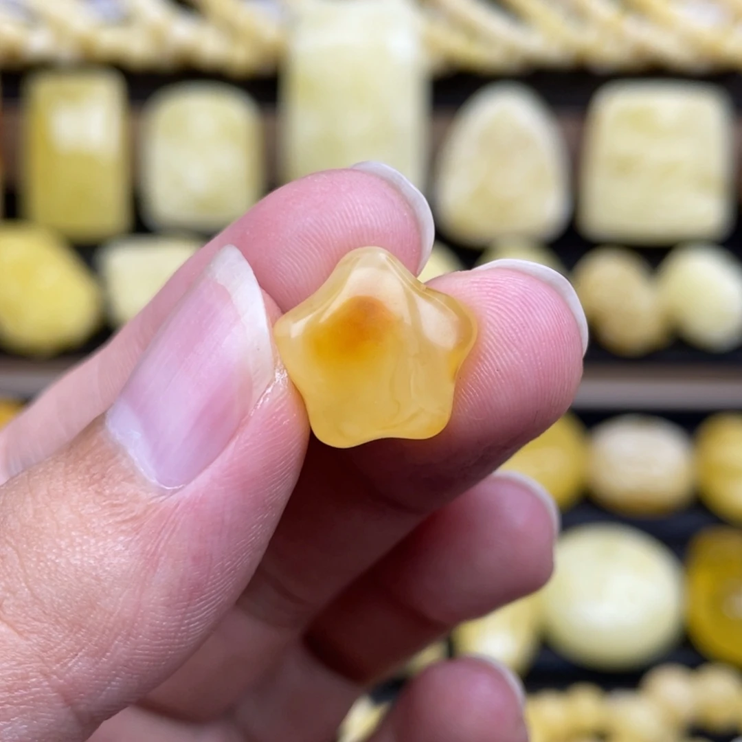 裸石琥珀未镶嵌琥珀蜜蜡