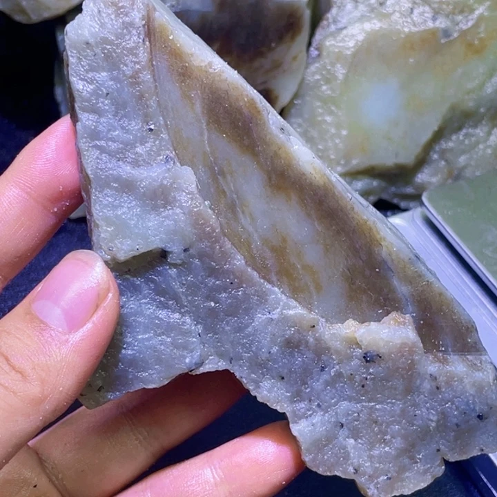 未镶嵌和田玉珠宝半成品