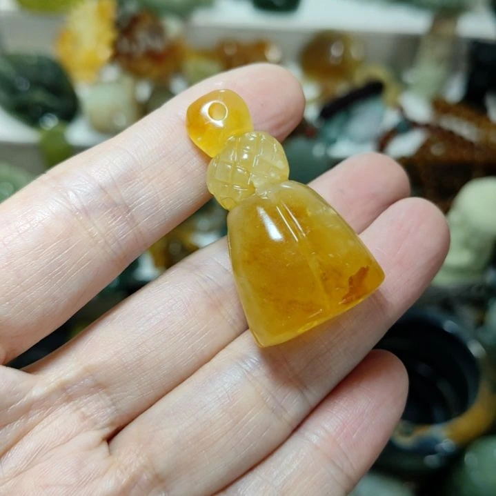 未镶嵌岫玉挂坠款式
