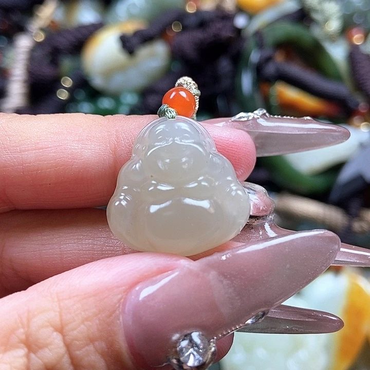 和田玉颈饰未镶嵌