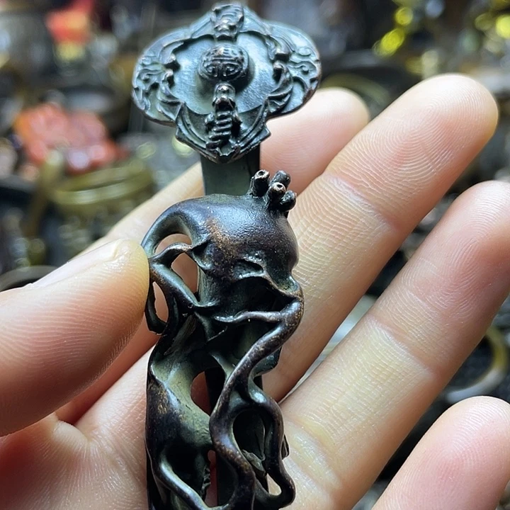 全是铜铜铜器铜器