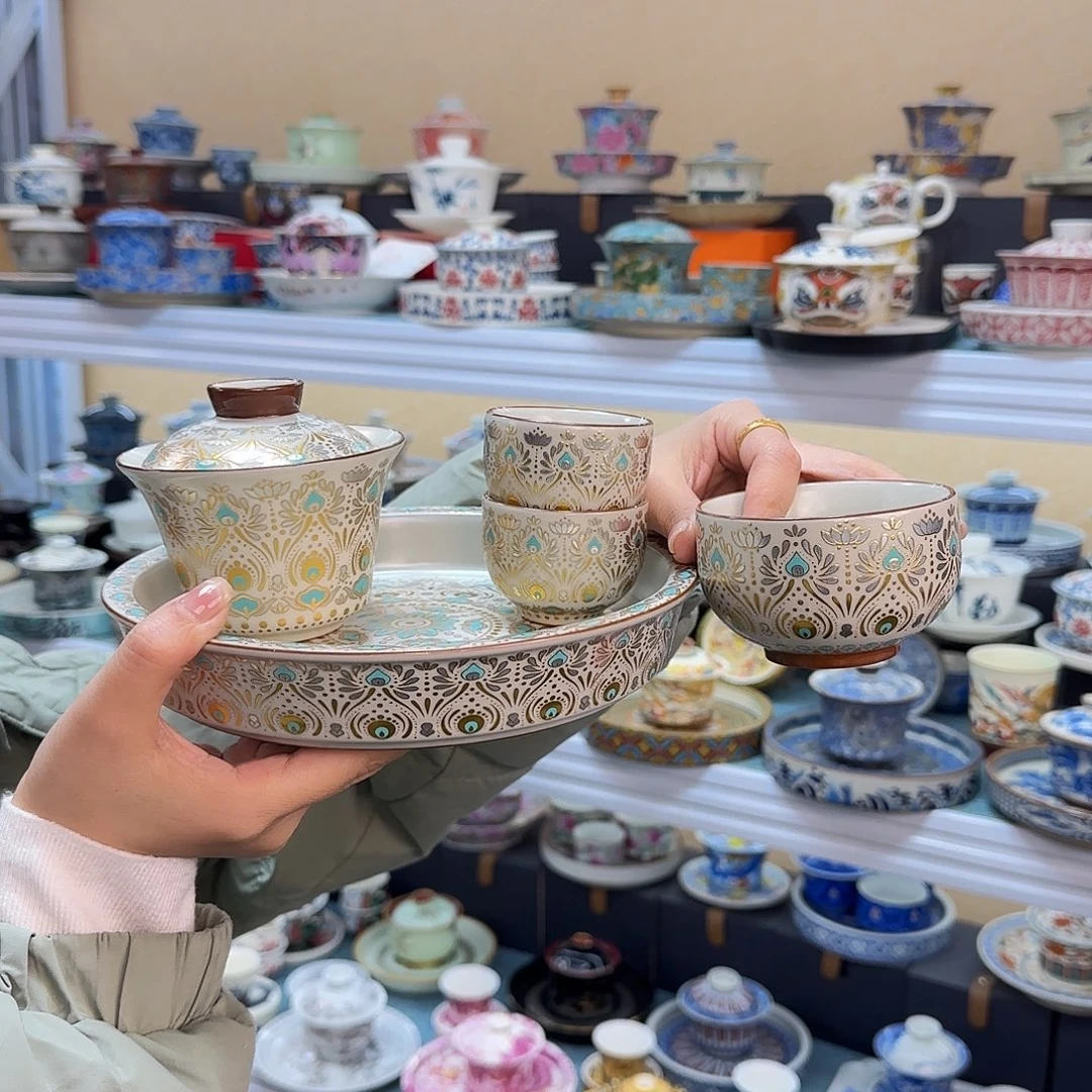 我们都是在等的呢我们也