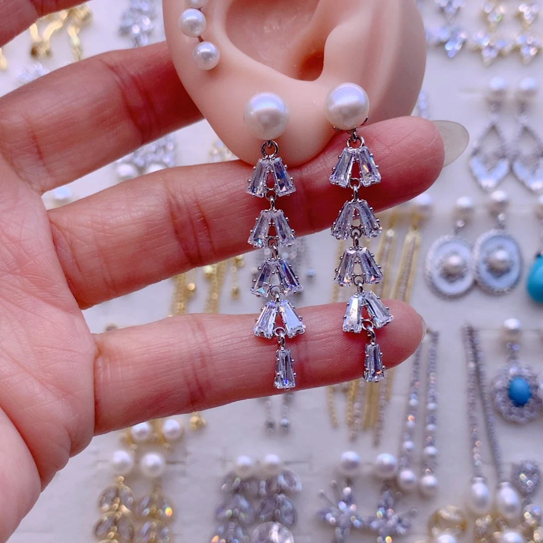 合金耳饰淡水珍珠