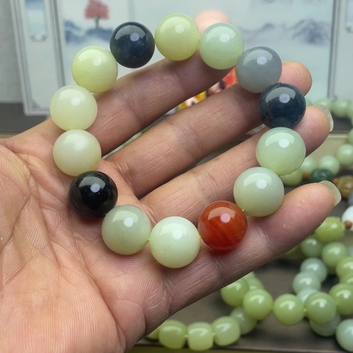 和田玉未镶嵌手链