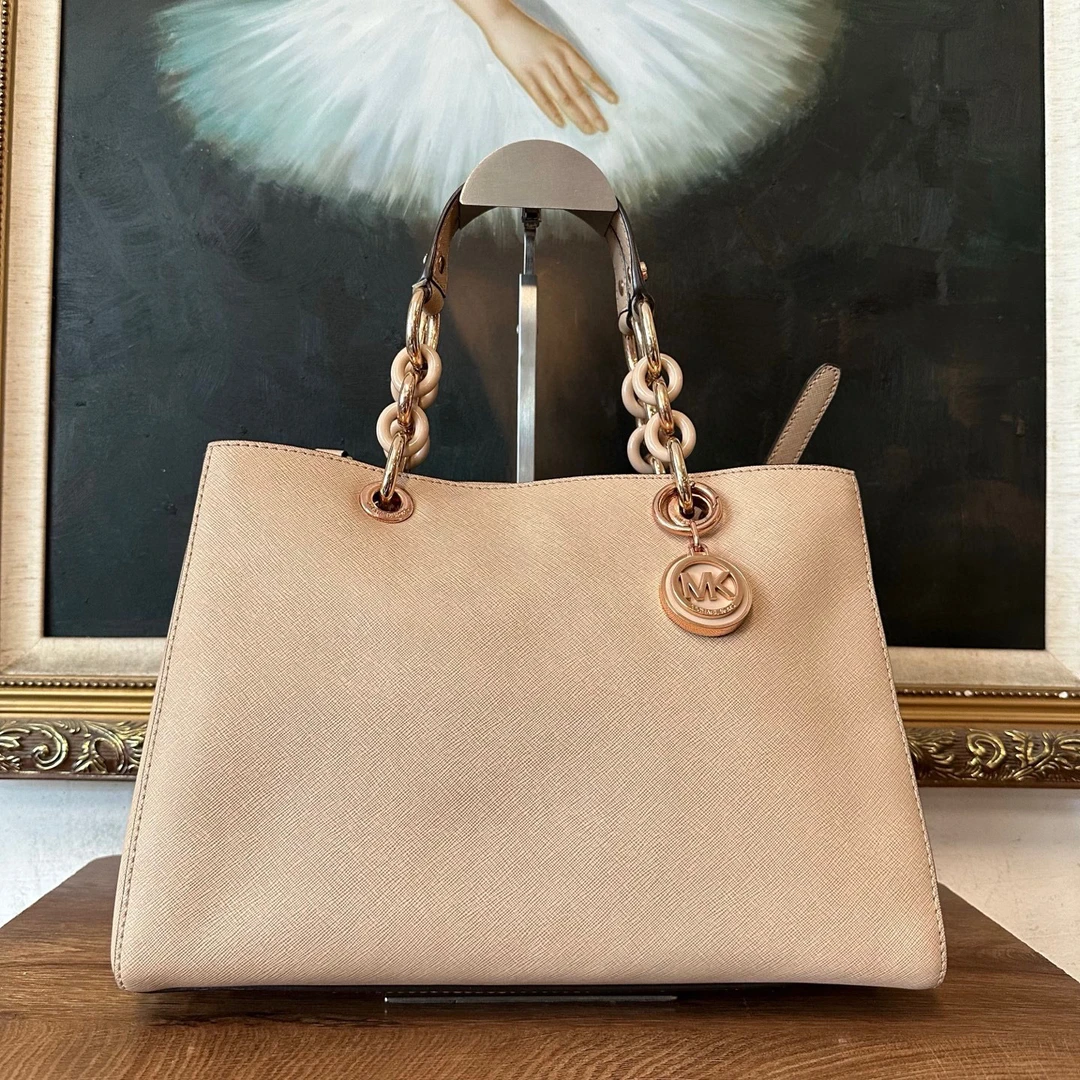 95新 MICHAEL KORS/迈克高仕 mk双肩包/006772/尺寸30*22