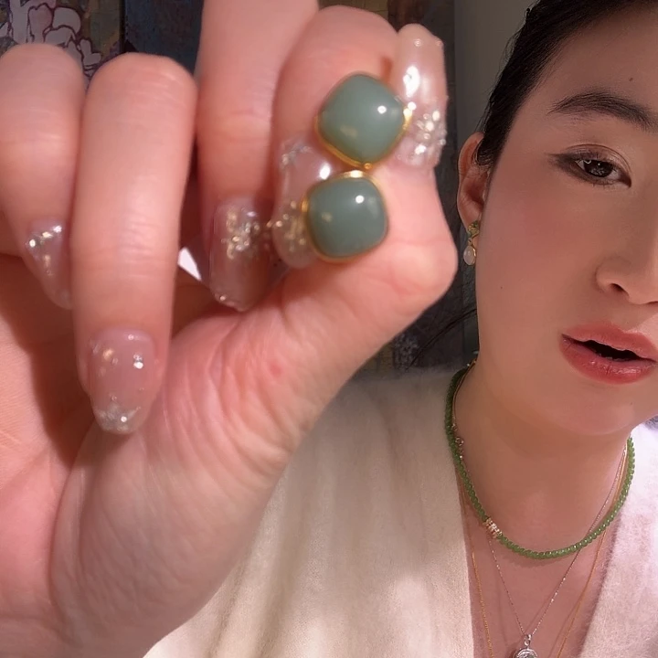 和田玉银S925镶嵌耳饰