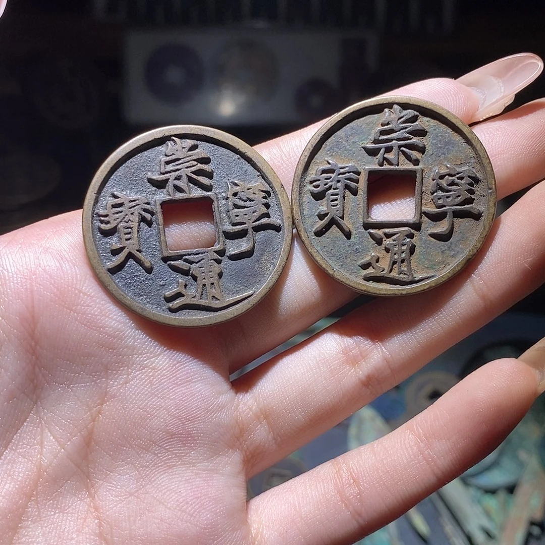 最***爱铜现代仿制工艺品