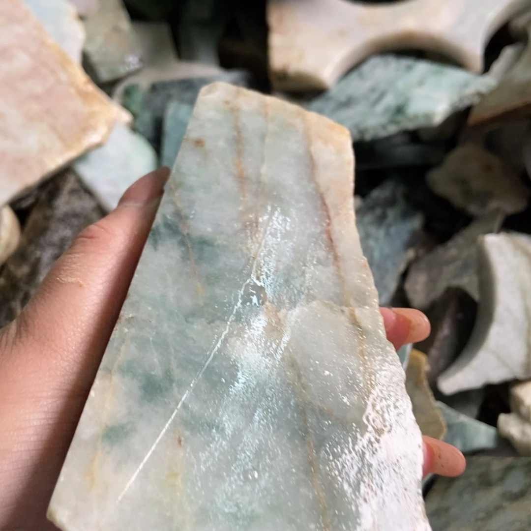 翡翠未镶嵌挂件天然翡翠